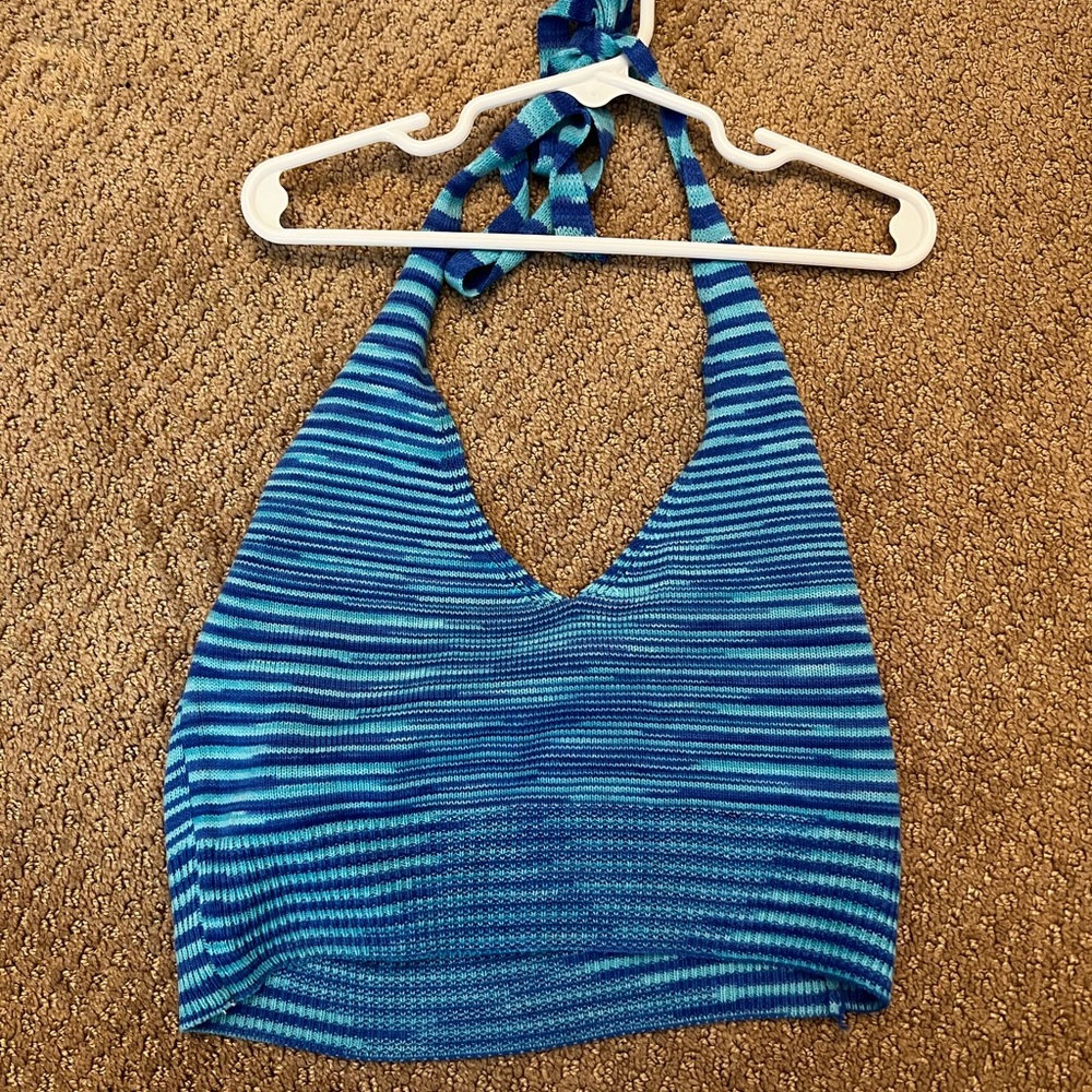 blue halter top